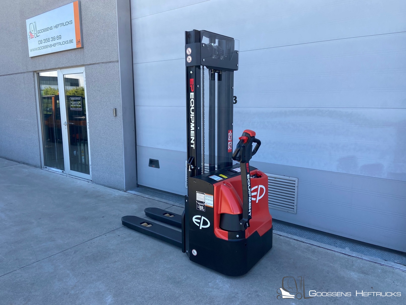 EP equipment ES12-12WAi elektrische stapelaar