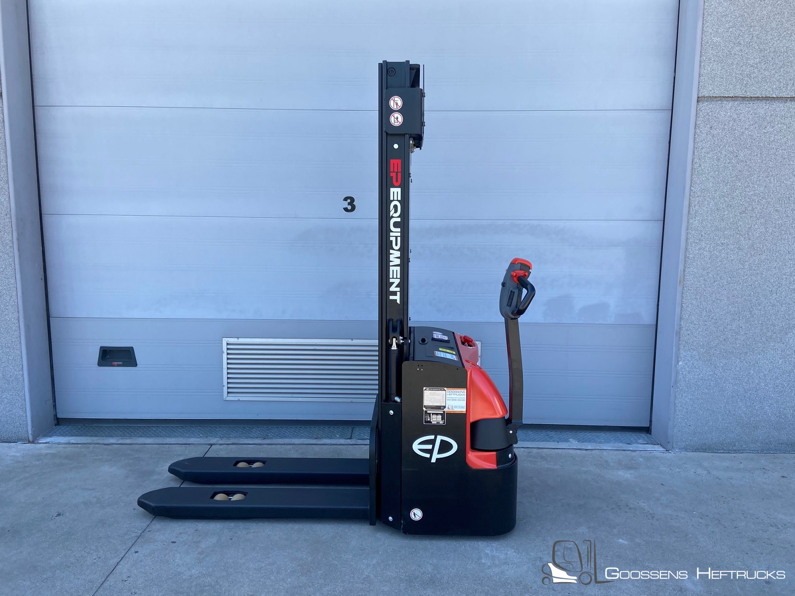 EP equipment ES12-12WAi elektrische stapelaar