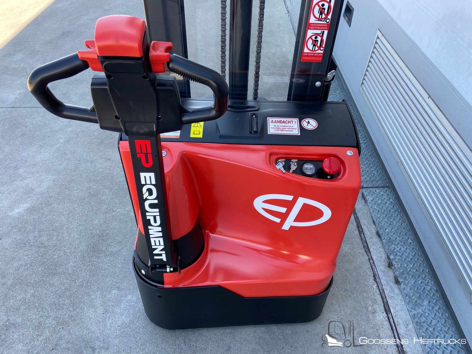 EP equipment ES12-12WAi elektrische stapelaar