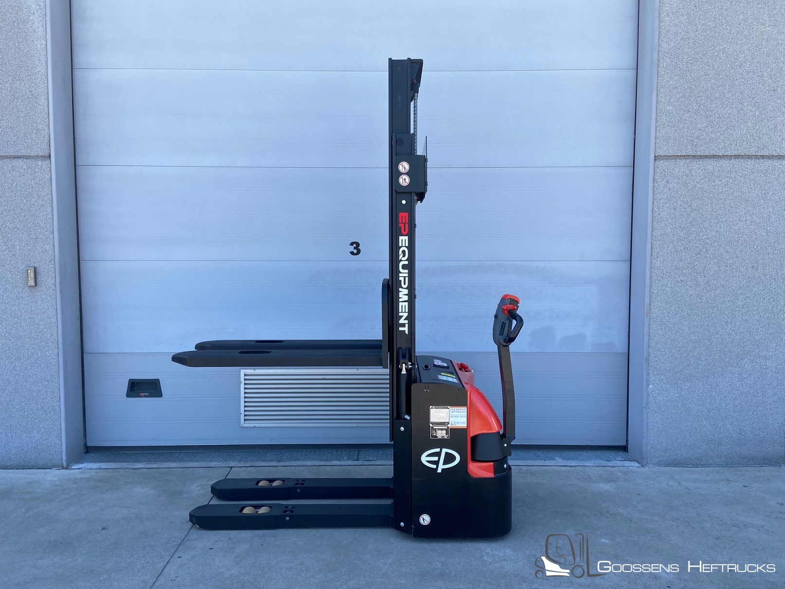 EP equipment ES12-12WAi elektrische stapelaar