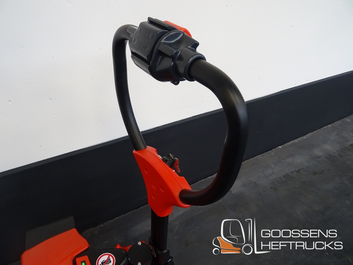 EP EQUIPMENT F4 ELEKTRISCHE TRANSPALLET PALLETWAGEN PALLET TRUCK