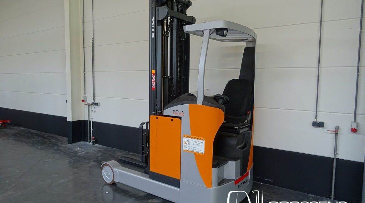 STILL FM-X25 ELEKTRISCHE REACHTRUCK TWEEDEHANDS